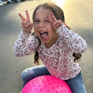 Meet your Posher, Angelica